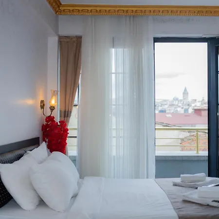 Golden Horn Park Szálloda 3*