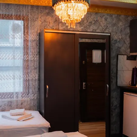 Golden Horn Park 3*