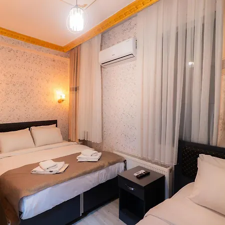 Golden Horn Park 3*