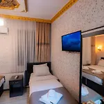 Hotel Golden Horn Park 3*