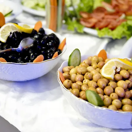 Golden Horn Park Hotel 3*