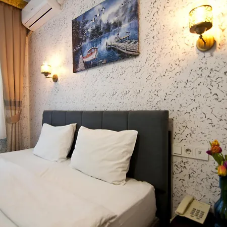 Hotell Golden Horn Park 3*