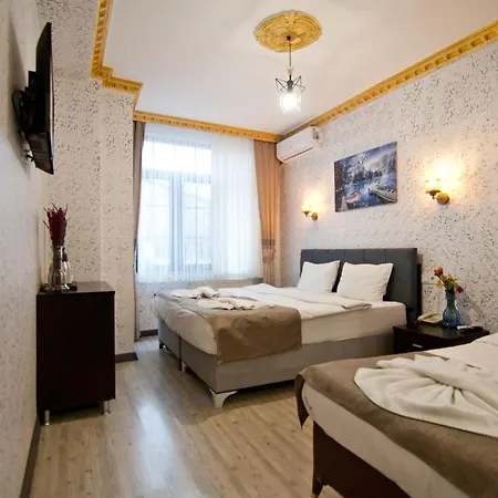 Golden Horn Park Hotel 3*
