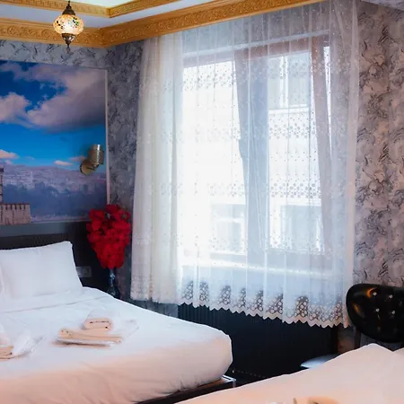 Golden Horn Park 3*