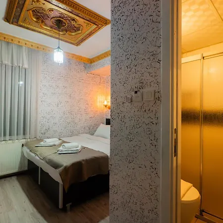 Golden Horn Park Hotel 3*