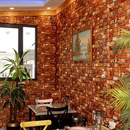 Hotel Golden Horn Park 3*