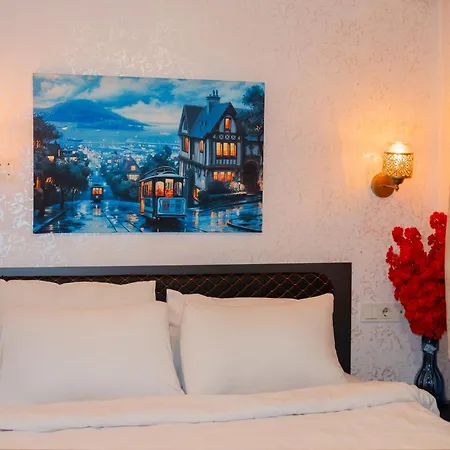 Golden Horn Park 3*